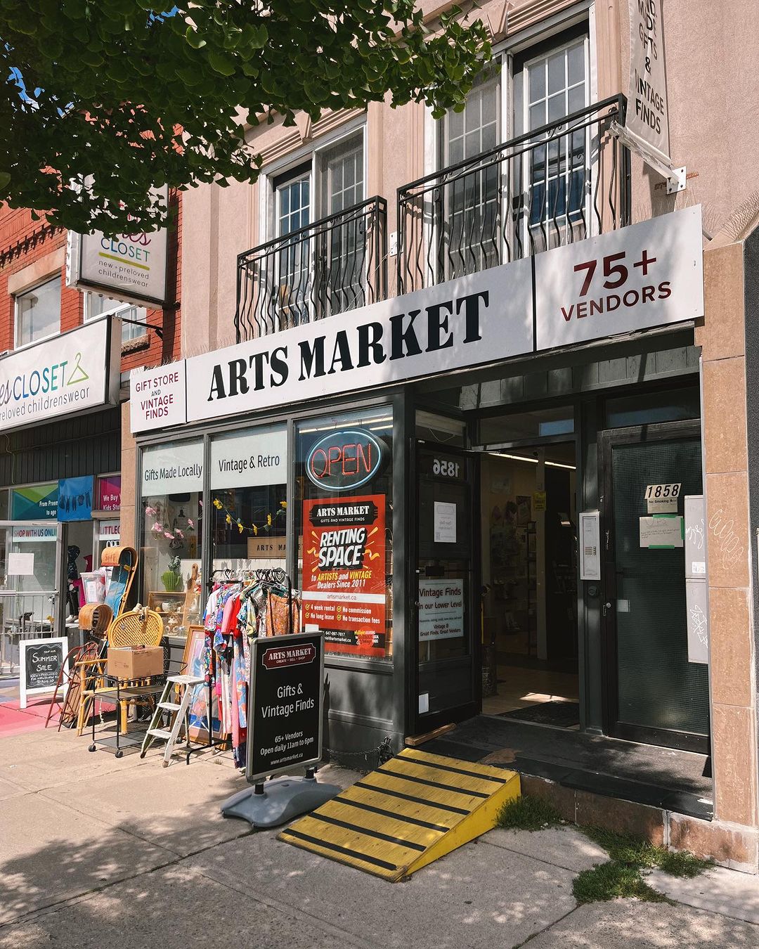 Arts Market Danforth